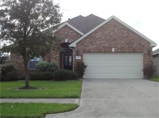 618 Imperial Ridge Ct, La Marque, TX 77568
