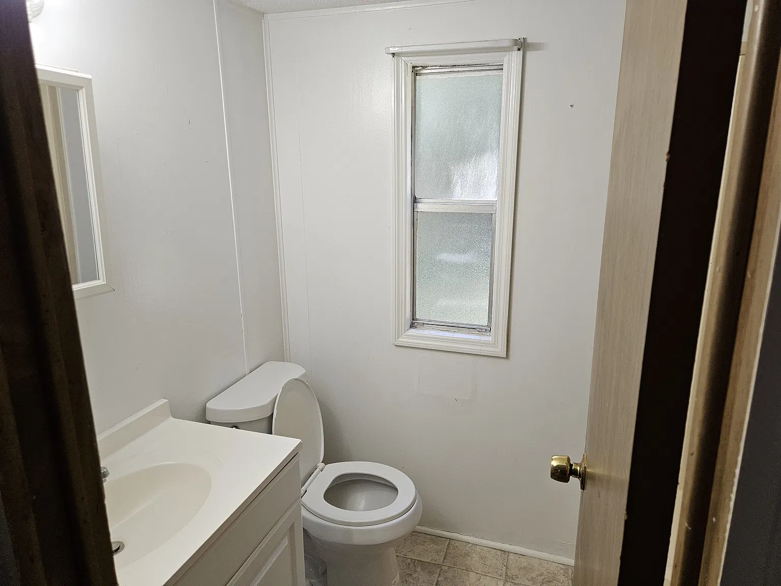 2 bed, 870 sqft, $800 — Photo 4