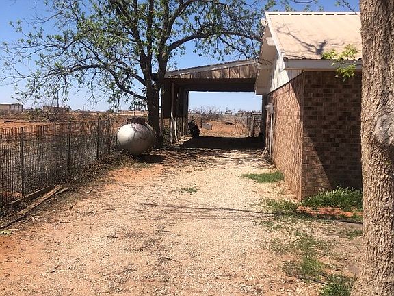 2nd image of 7915 E Goldenrod Dr