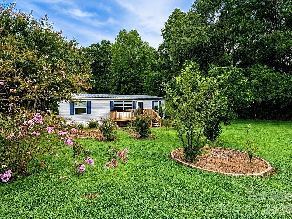 1st image of 3463 McGill Rd