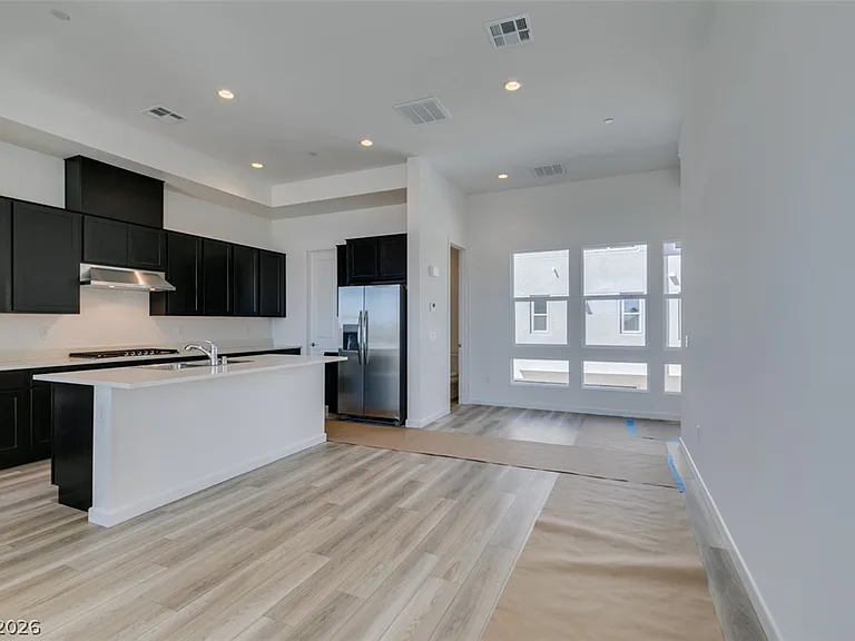 2498 Indigo Mountain St — Photo 24