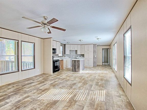 5th image of 109 Clarmont