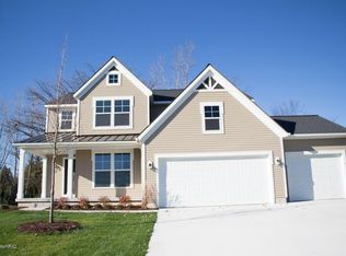 2899 E Morgan Trl NE, Rockford, MI 49341