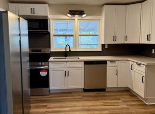 1201 E Wayland St, Springfield, MO 65804