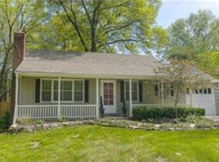 5215 W 57th Ter, Roeland Park, KS 66205