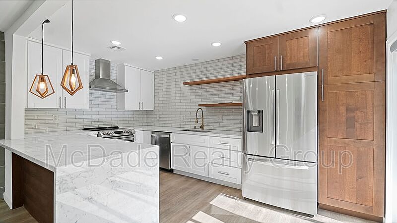 1st image of 8934 Caminito Verano