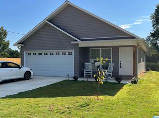 383 Almon St, Heflin, AL 36264