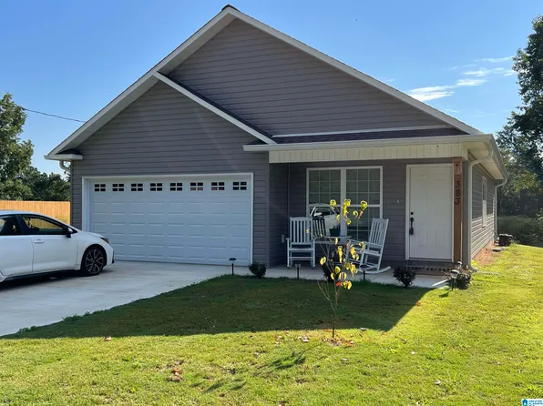 383 Almon St, Heflin, AL 36264