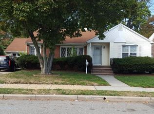55 Linden St, Carteret, NJ