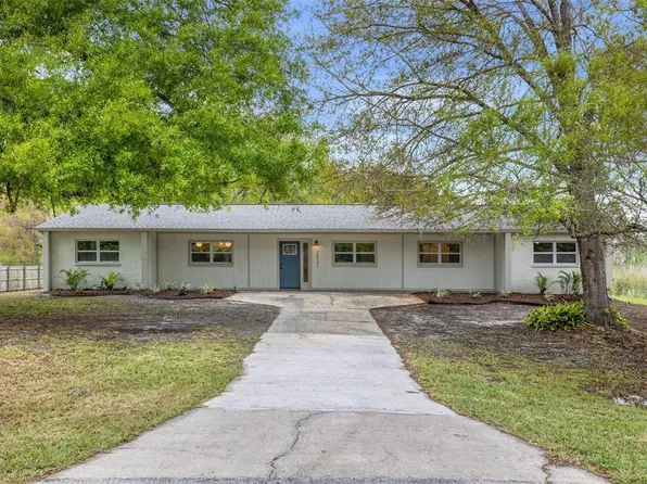 26747 Green Willow Run, Wesley Chapel, FL 33544
