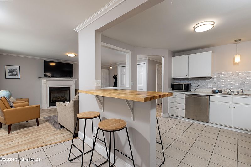 5th image of 36 Queen Mary Drive