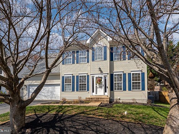 5th image of 8 River Oak Dr