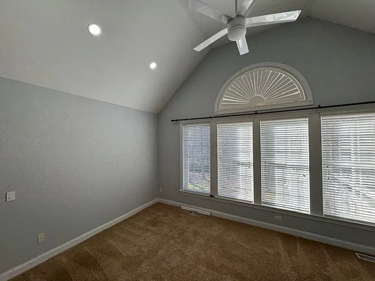 9135 White Eagle Ct — Photo 17