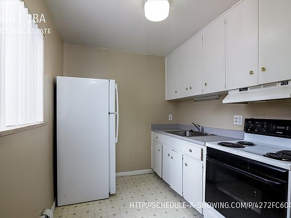 2nd image of 1419 N Downing St APT 303