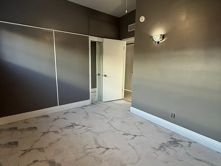 13833 Fairgrove Ave — Photo 13