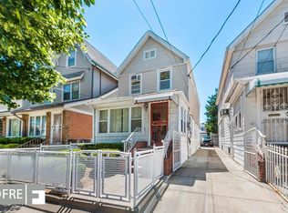 606 E 38th St, Brooklyn, NY 11203