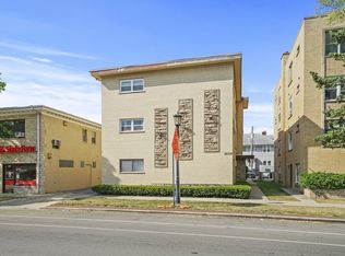 306 Chicago Ave APT 2S, Oak Park, IL 60302