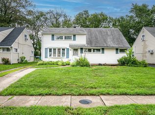 213 Elizabeth Ave, Iselin, NJ 08830