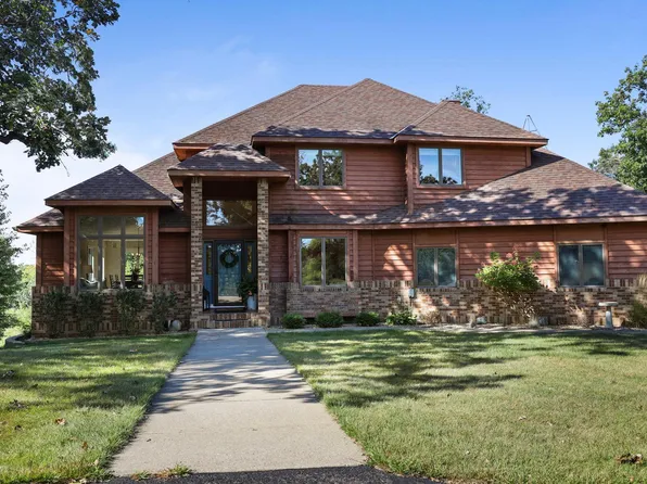 16810 Bagley Ave, Faribault, MN 55021