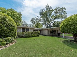 716 Blossom Rd, Garland, TX 75041