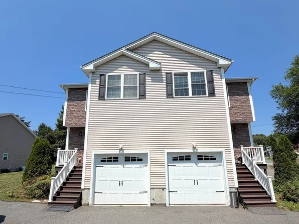 3 Grant St, Agawam, MA 01001