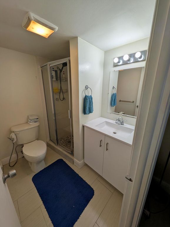 2860 NE 14th Street Causeway #102d, photo 9