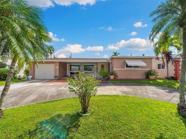 2115 N 32nd Ave, Hollywood, FL 33021