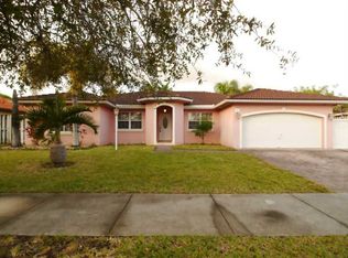 15453 SW 170th Ter, Miami, FL 33187