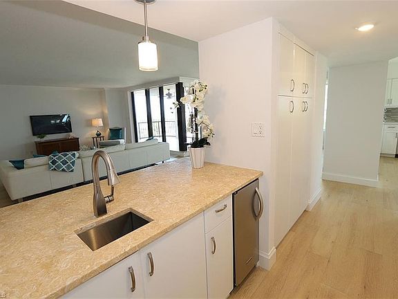 2nd image of 4251 Gulf Shore Blvd N APT 5A