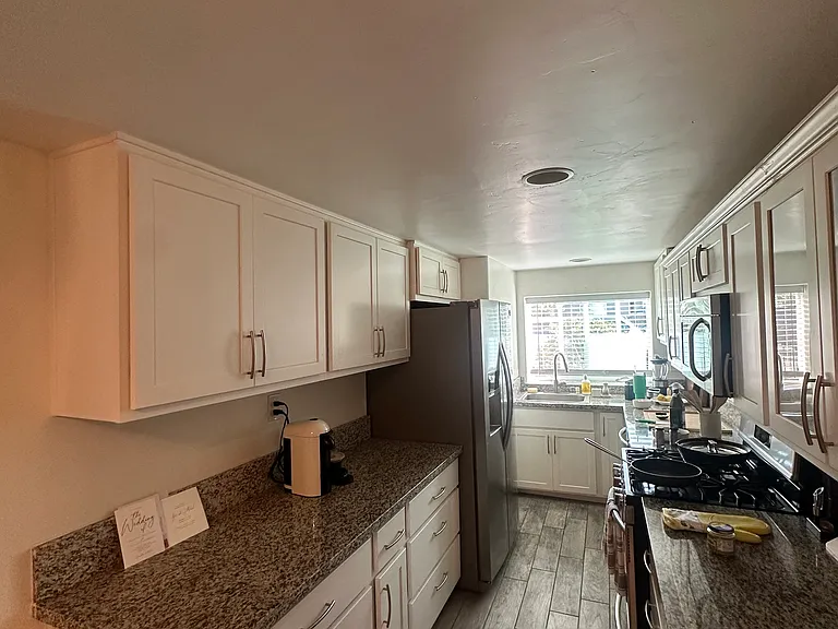 3046 Byron St #1 — Photo 8