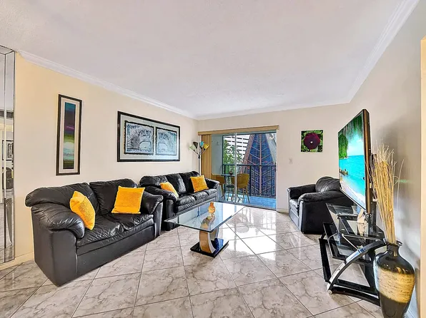 201 178th Dr, Sunny Isles Beach, FL