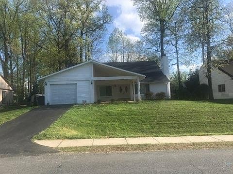 1st image of 3900 Gelding Ln