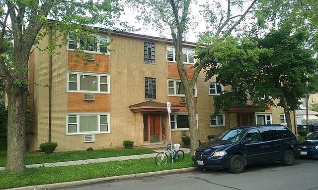 1st image of 5555 N Washtenaw Ave APT 1N
