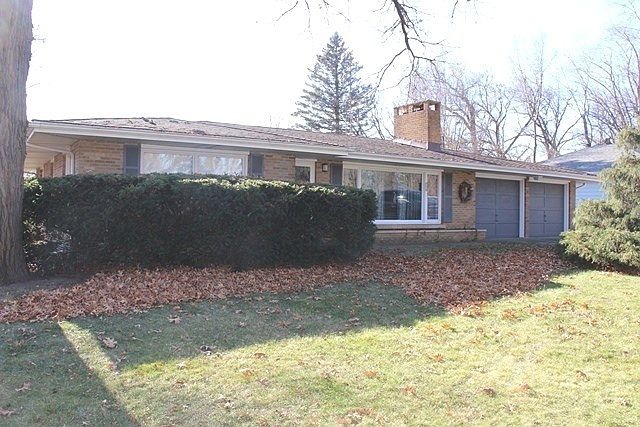 1st image of 2626 E Riverview Dr