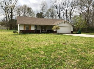 140 Old Natchez Trace Rd, Pontotoc, MS 38863