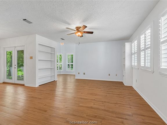 4th image of 1513 Fairhaven Cv #Pvt