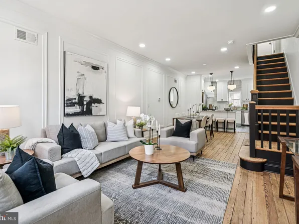 232 Fernon St, Philadelphia, PA 19148