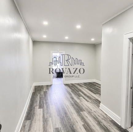 4th image of 103 4th Ave #103A