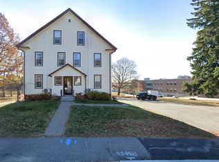 157 High St, Hampton, NH 03842