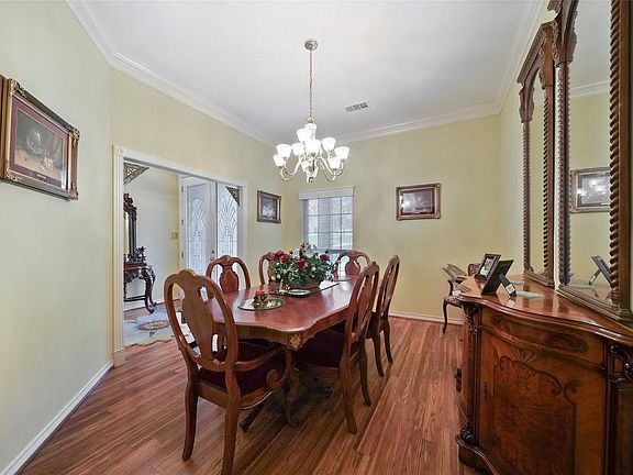 4th image of 269 Circle Dr