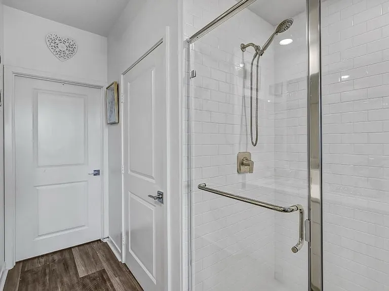 1401 Lasso Way #105 — Photo 5