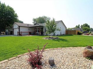 975 Pheasant Ct, Mountain Home, ID 83647