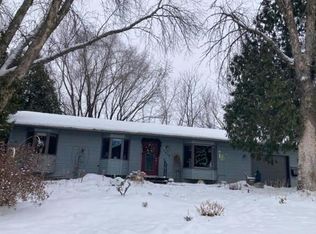 1416 Lookout St, Stillwater, MN 55082