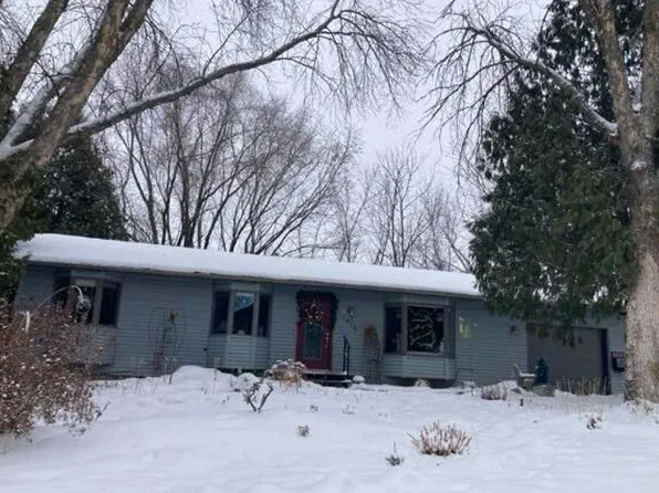 1416 Lookout St, Stillwater, MN 55082