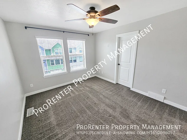2516 N Knights Ln — Photo 8