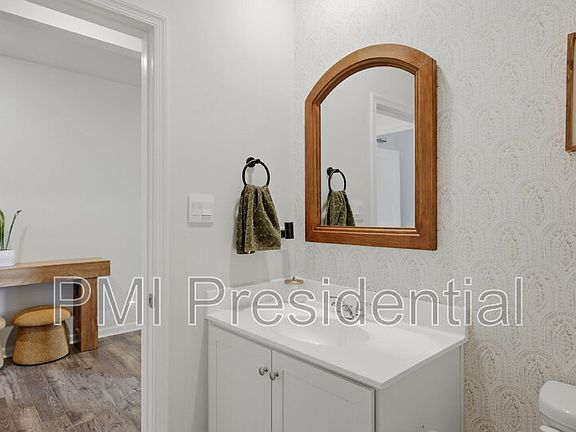 4th image of 11070 Chappell Creek Cir