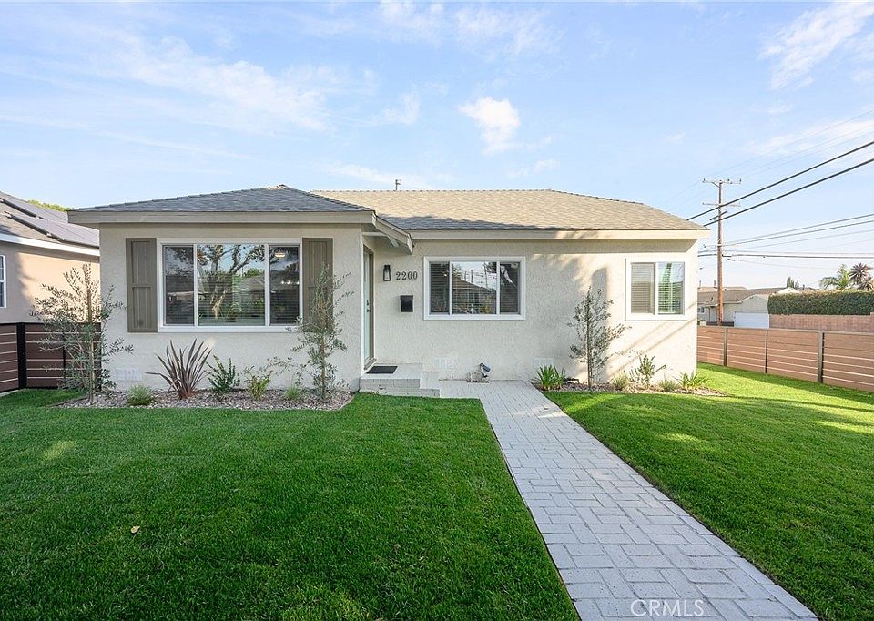 1st image of 2200 Ximeno Ave