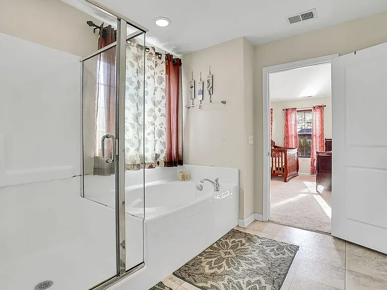 130 Winslow Cir — Photo 7