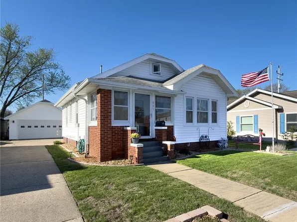 805 W Saint Anthony Ave, Effingham, IL 62401