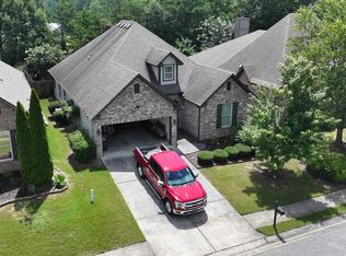 1080 Pine Valley Dr, Calera, AL 35040